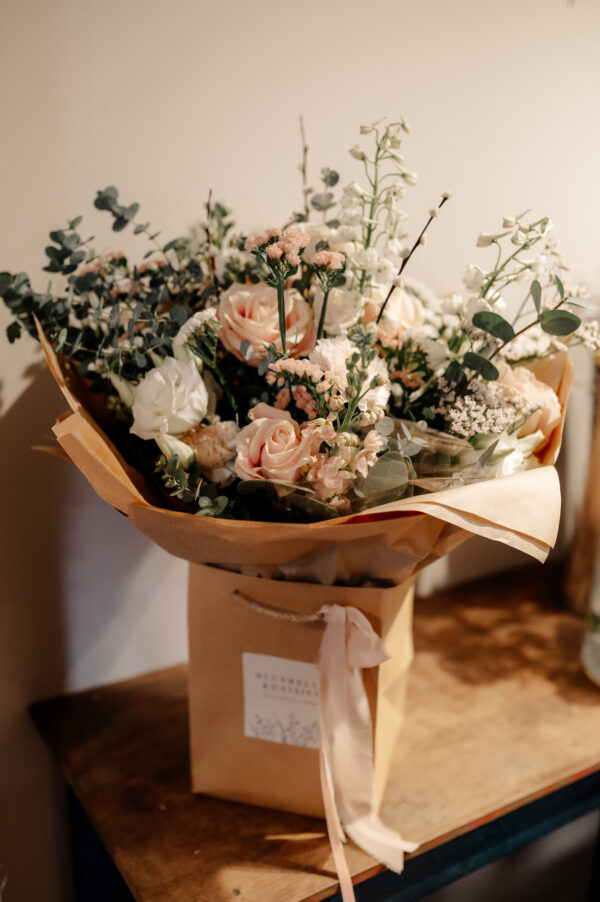 Make you blush bouquet - Image 2